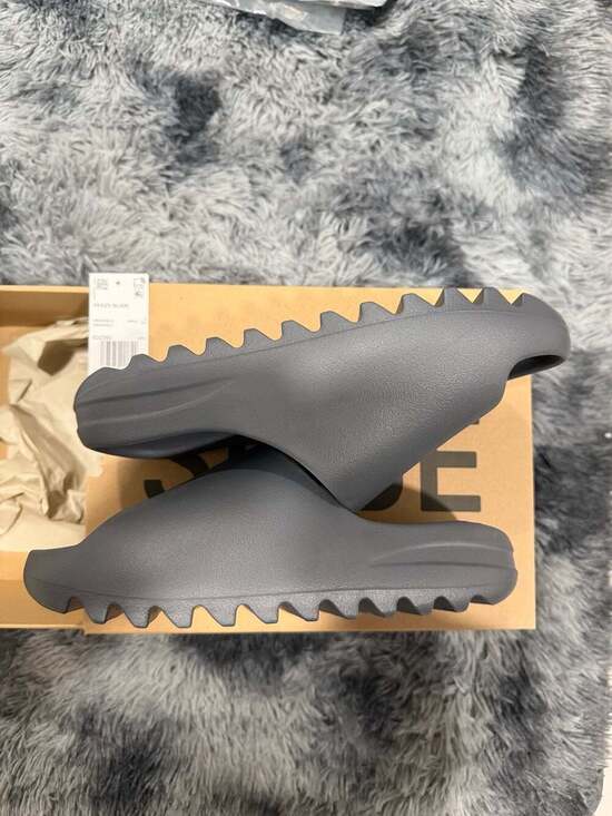 adidas Other - Adidas Yeezy Slide 'Slate Grey' ID2350 Size 9